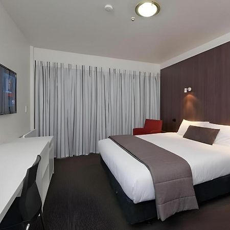 The Riccarton Hotel Christchurch Bagian luar foto