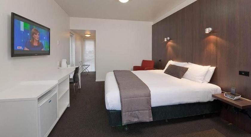 The Riccarton Hotel Christchurch Bagian luar foto