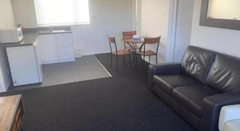 The Riccarton Hotel Christchurch Bagian luar foto