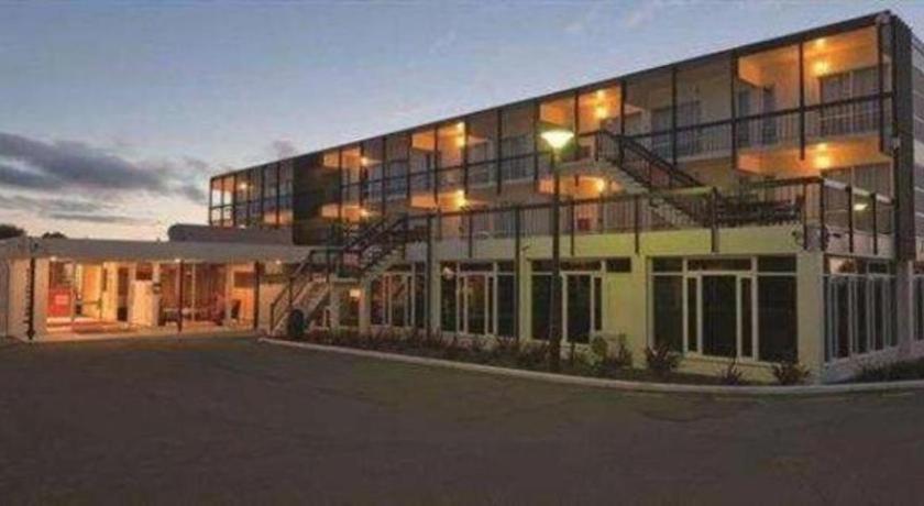 The Riccarton Hotel Christchurch Bagian luar foto